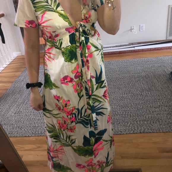 Open back floral maxi dress - Picture 2 of 5